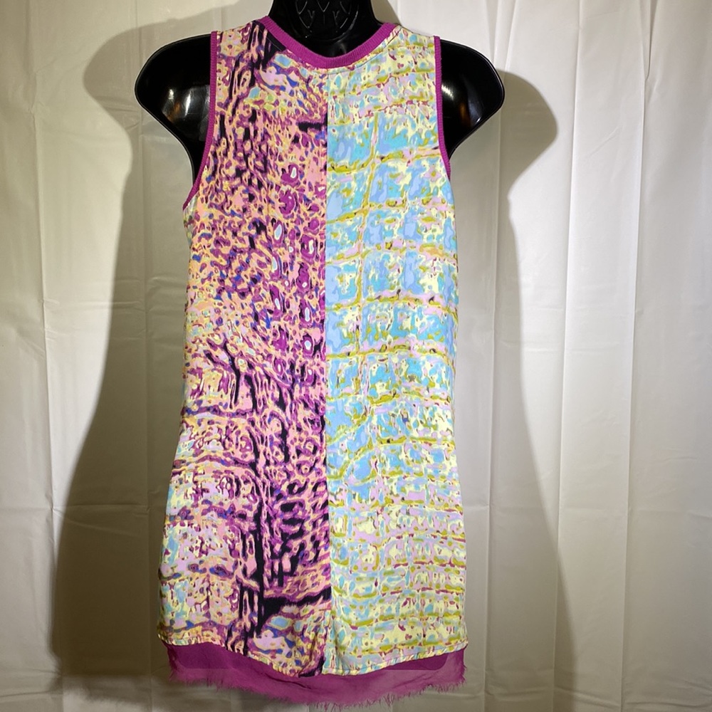 Colorful Tunic Top - Picture 2 of 2